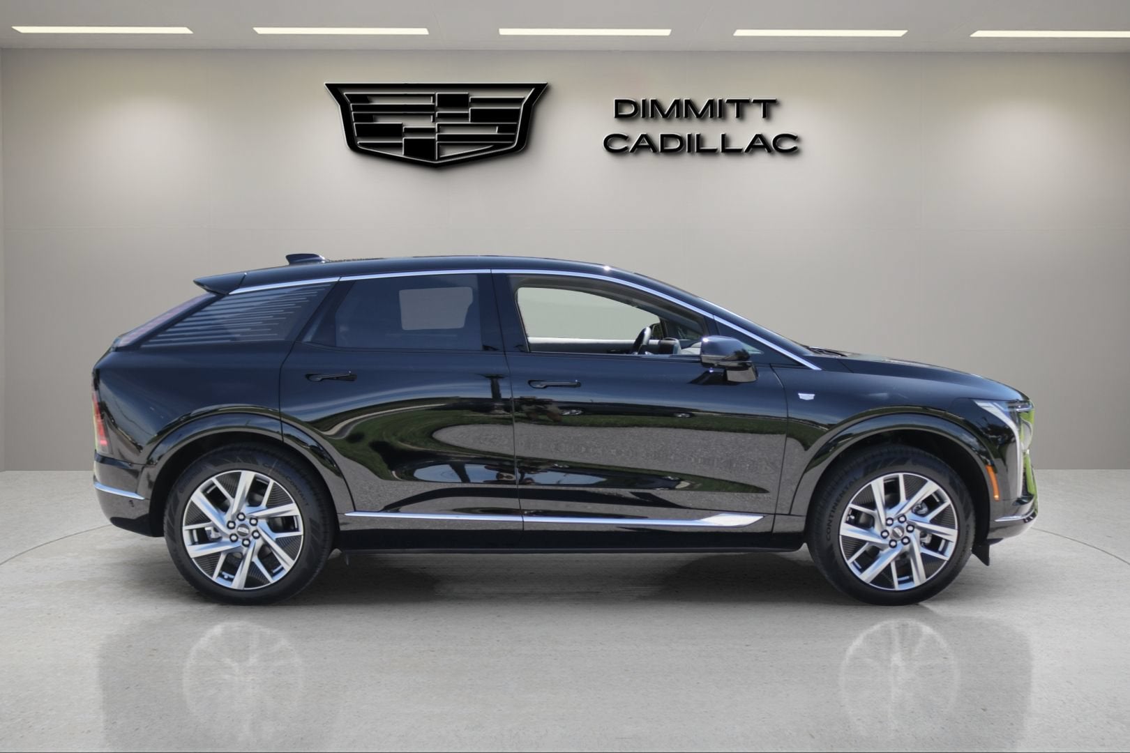 2027 Cadillac OPTIQ Luxury