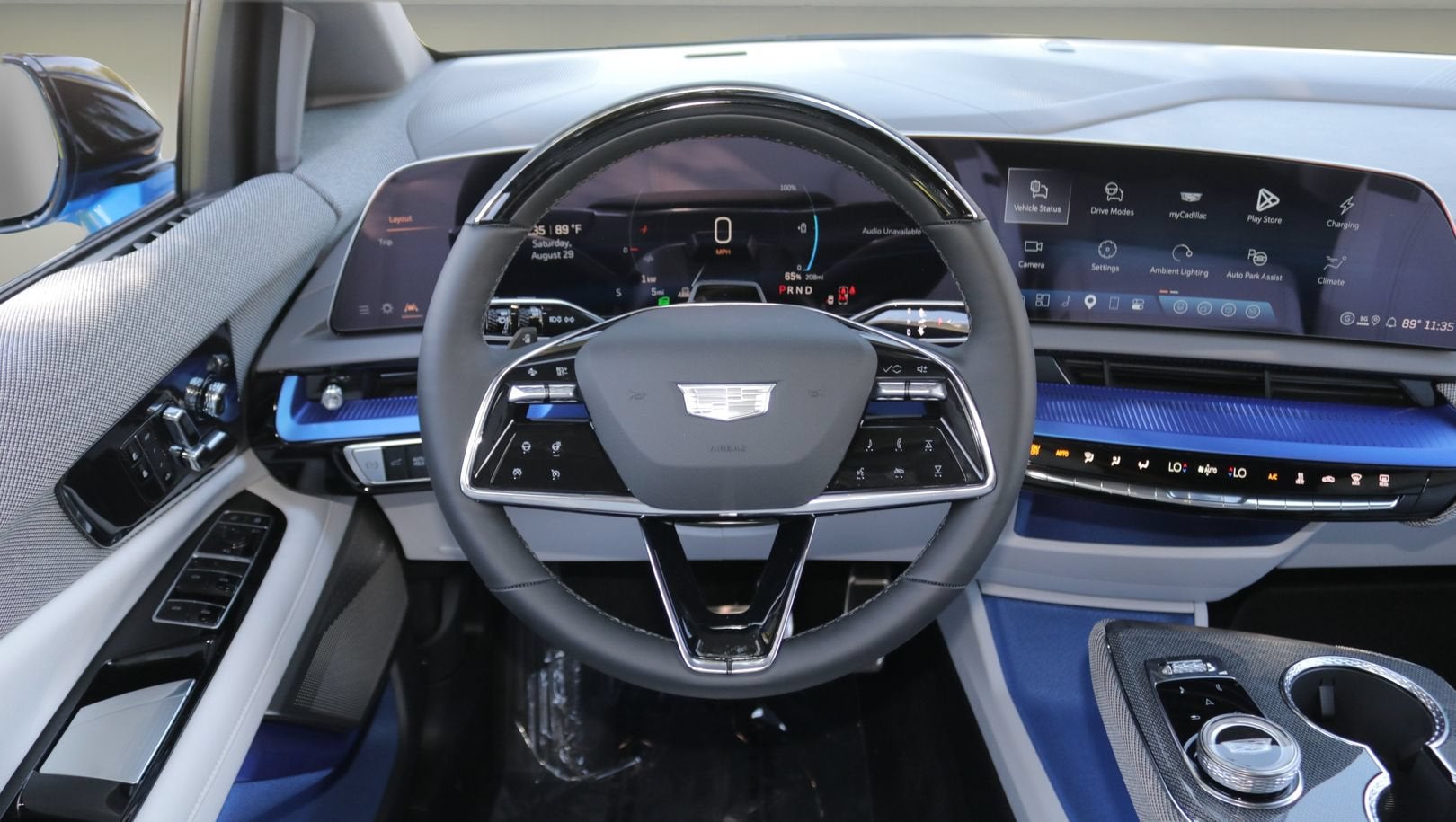 2027 Cadillac OPTIQ Luxury