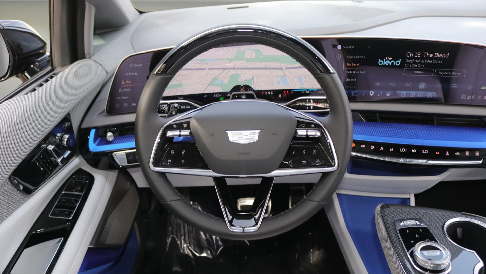 2027 Cadillac OPTIQ Luxury