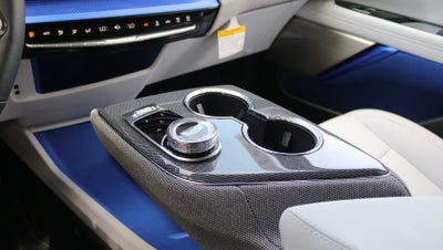 2027 Cadillac OPTIQ Luxury