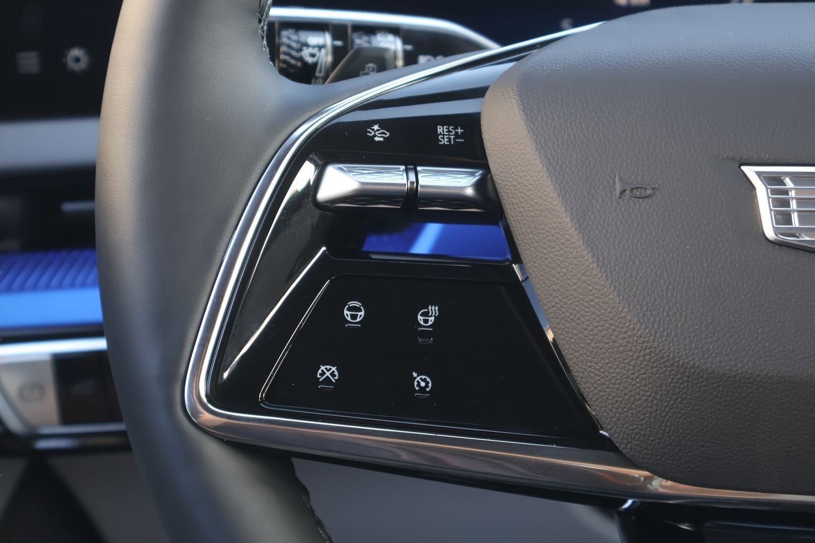 2026 Cadillac OPTIQ Luxury
