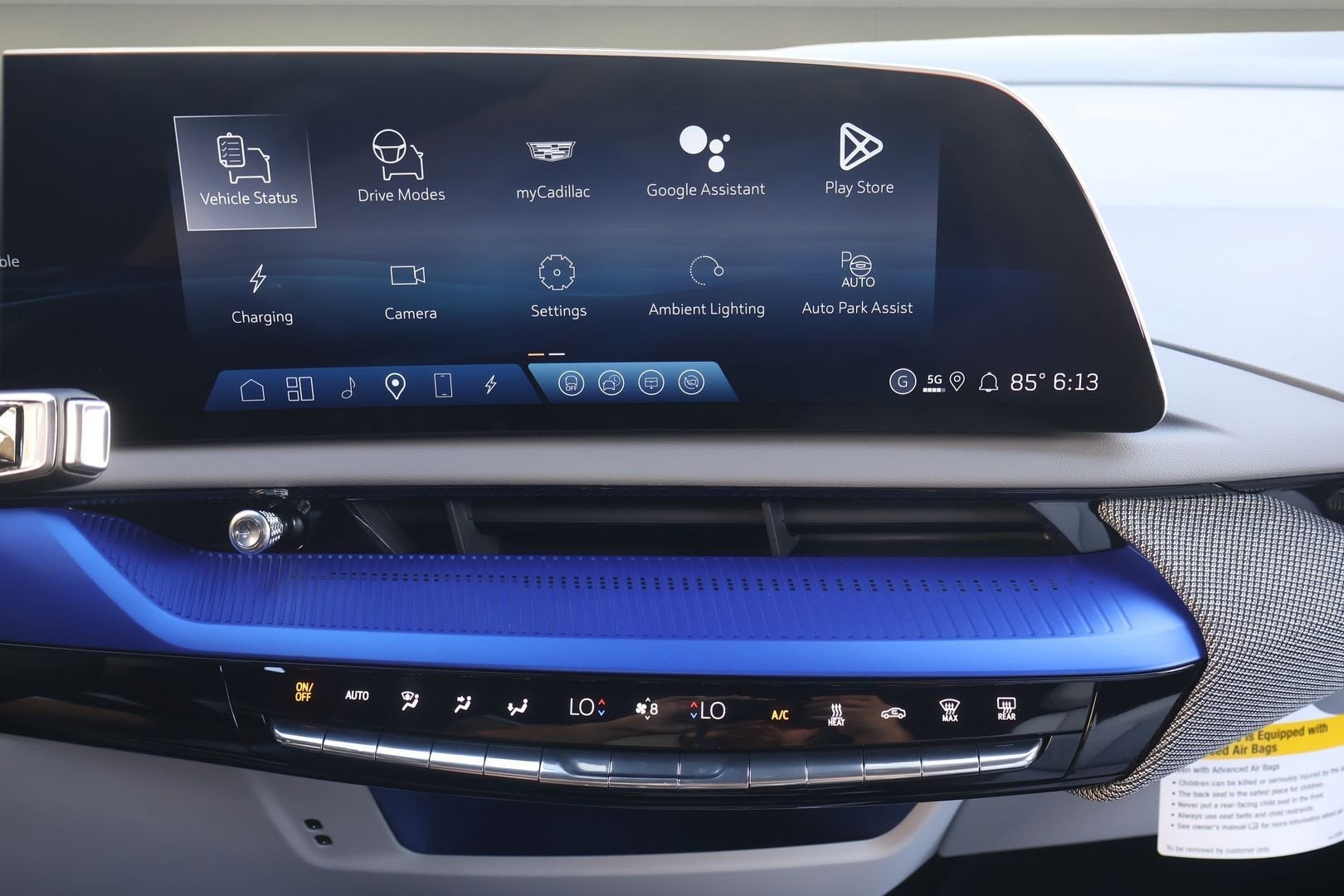 2026 Cadillac OPTIQ Luxury