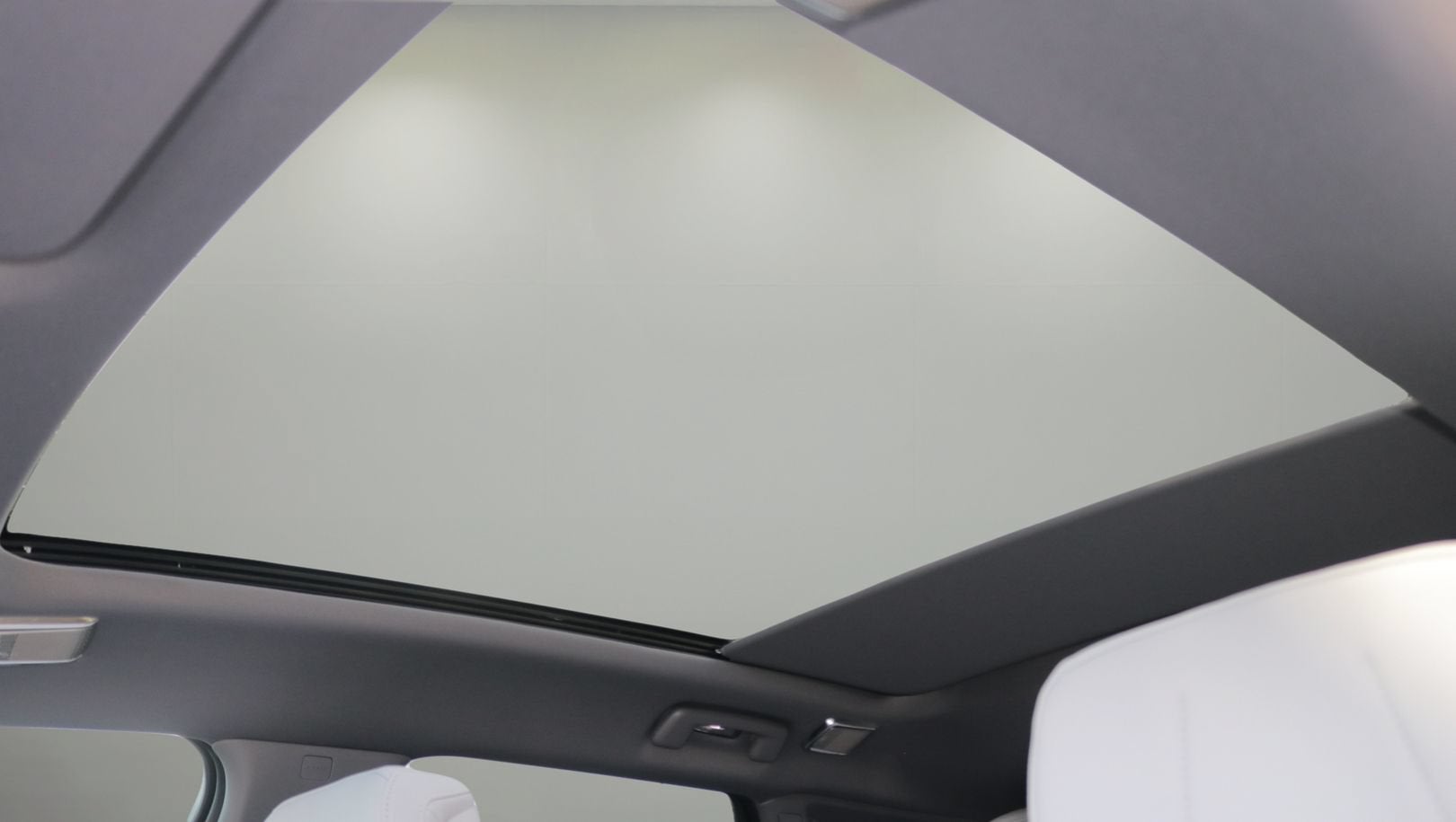 2027 Cadillac OPTIQ Luxury