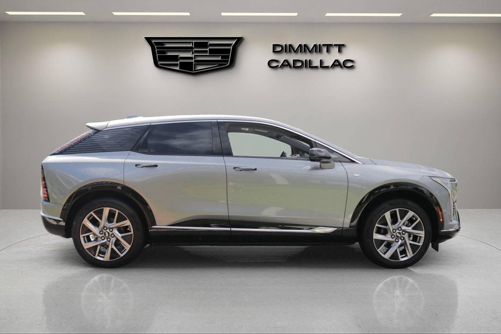 2027 Cadillac OPTIQ Luxury