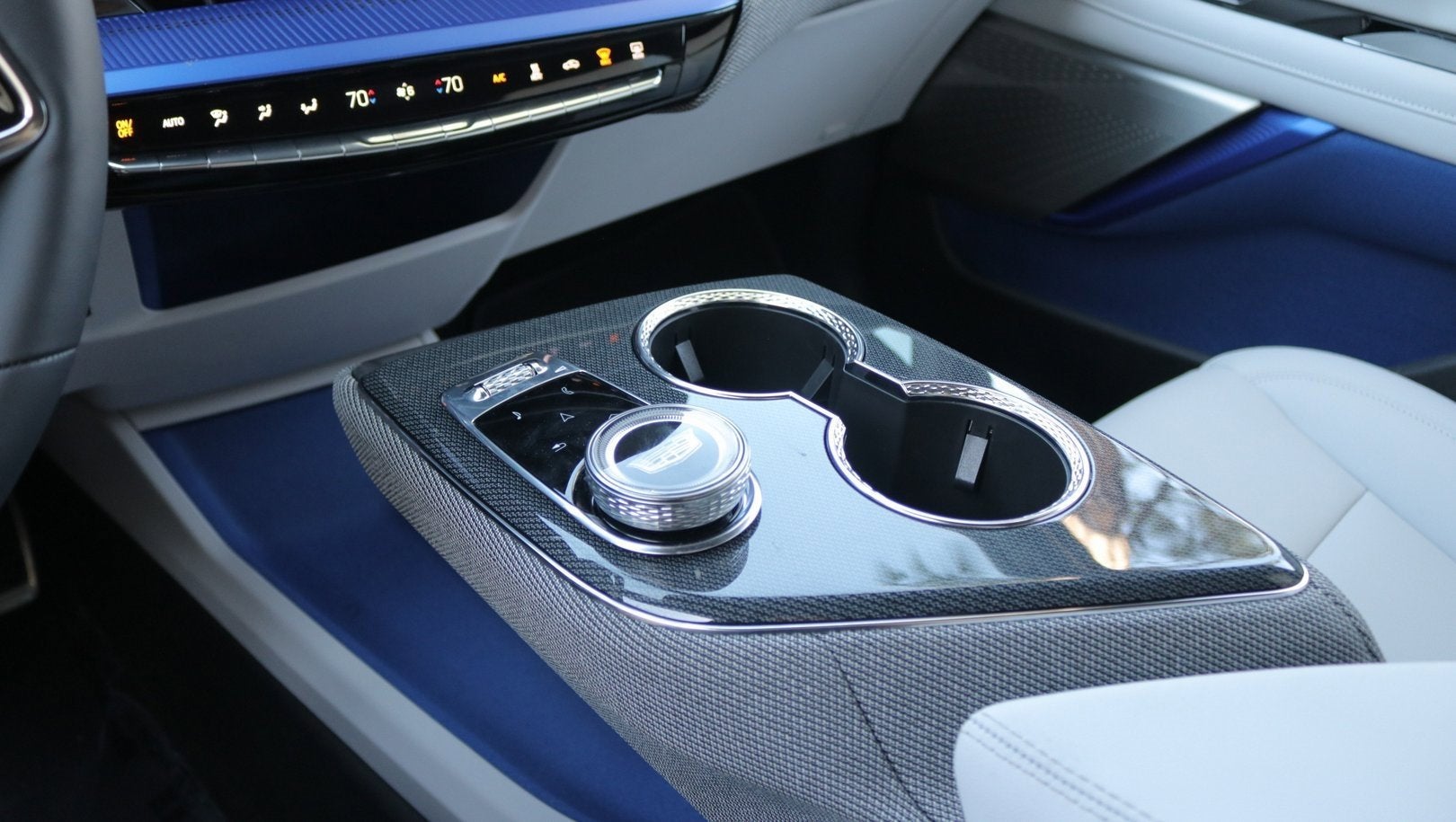 2026 Cadillac OPTIQ Luxury