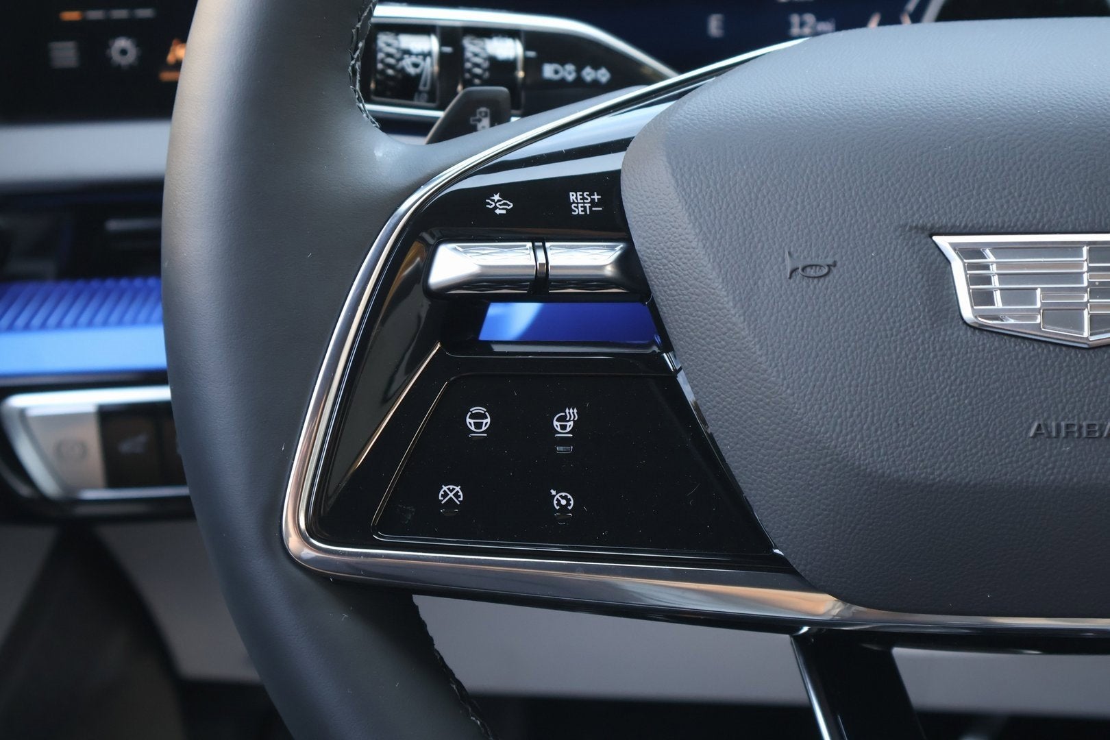 2026 Cadillac OPTIQ Luxury