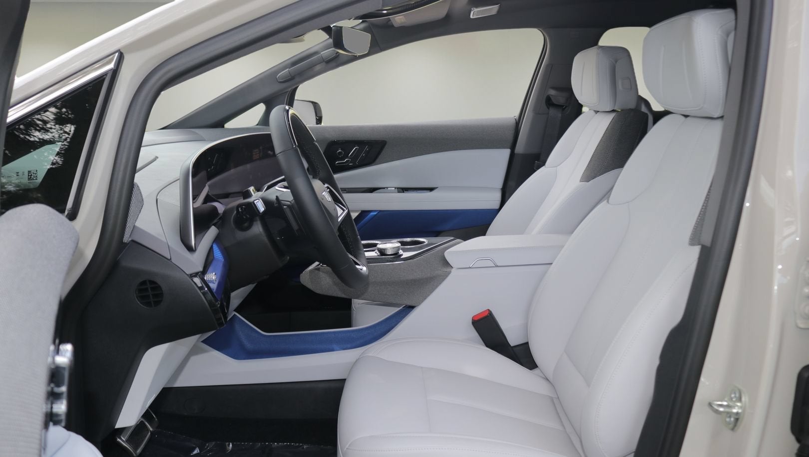 2027 Cadillac OPTIQ Luxury