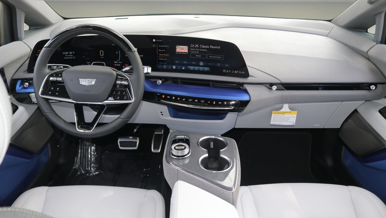 2027 Cadillac OPTIQ Luxury