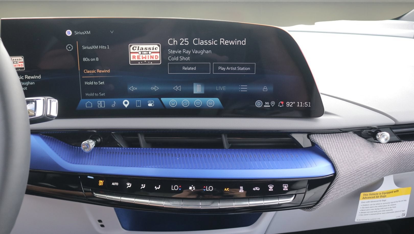 2027 Cadillac OPTIQ Luxury