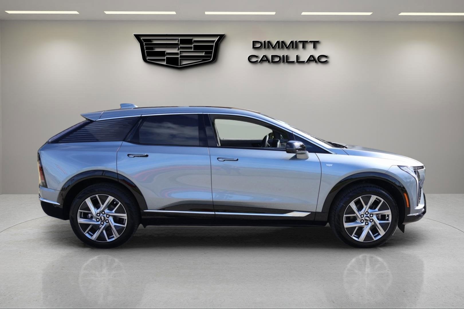 2026 Cadillac OPTIQ Luxury