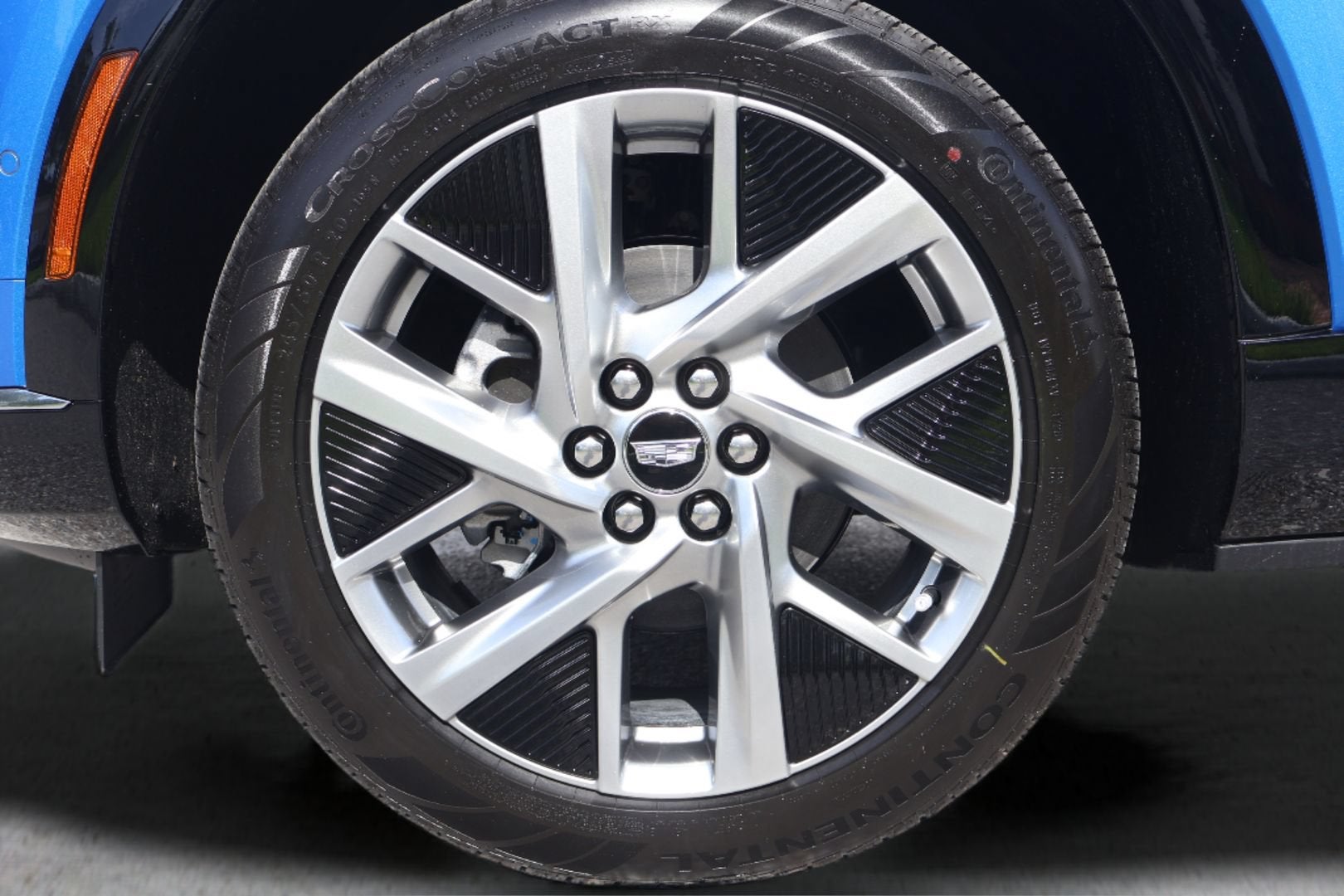 2027 Cadillac OPTIQ Luxury