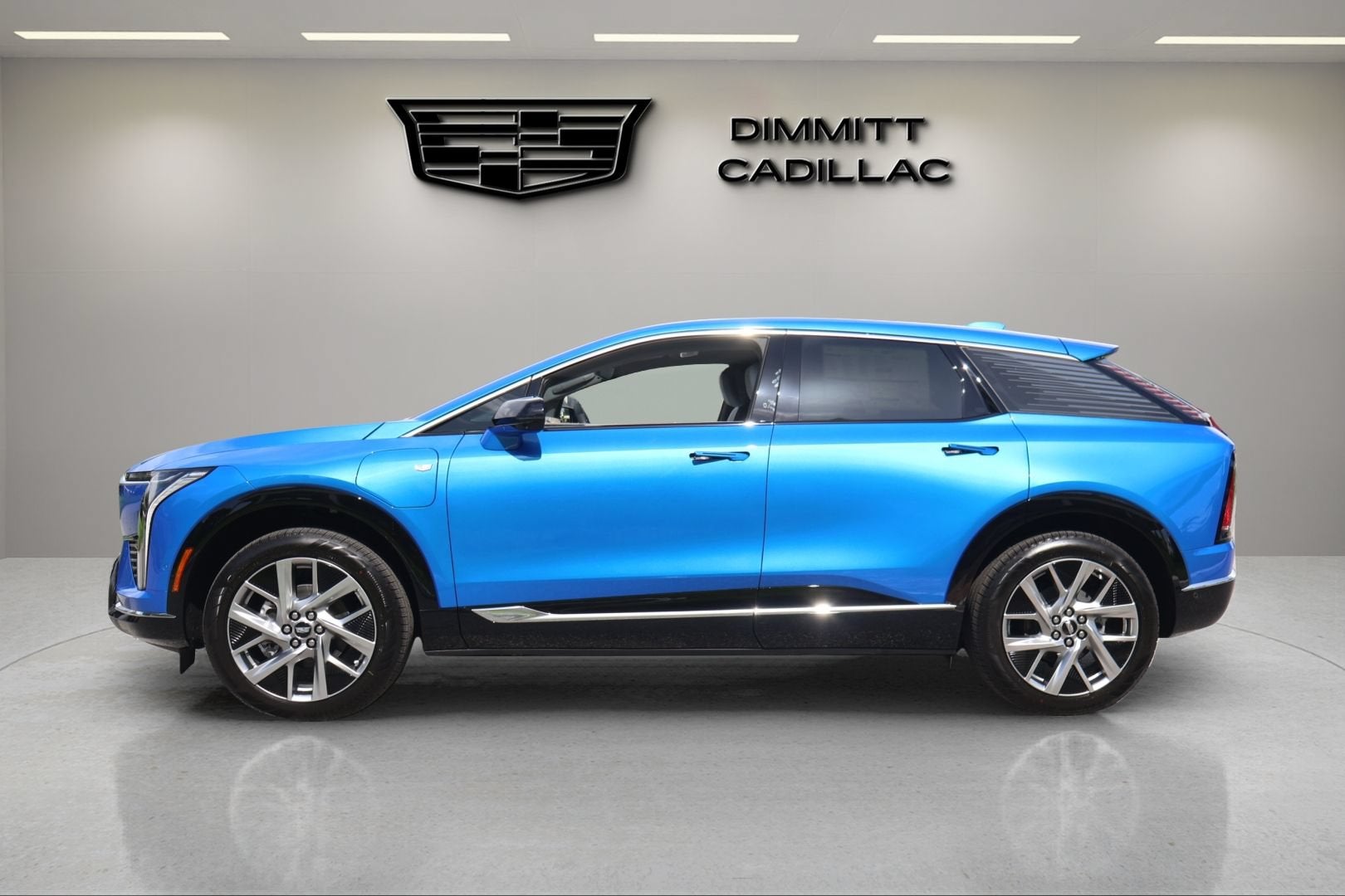 2027 Cadillac OPTIQ Luxury - Photo 8