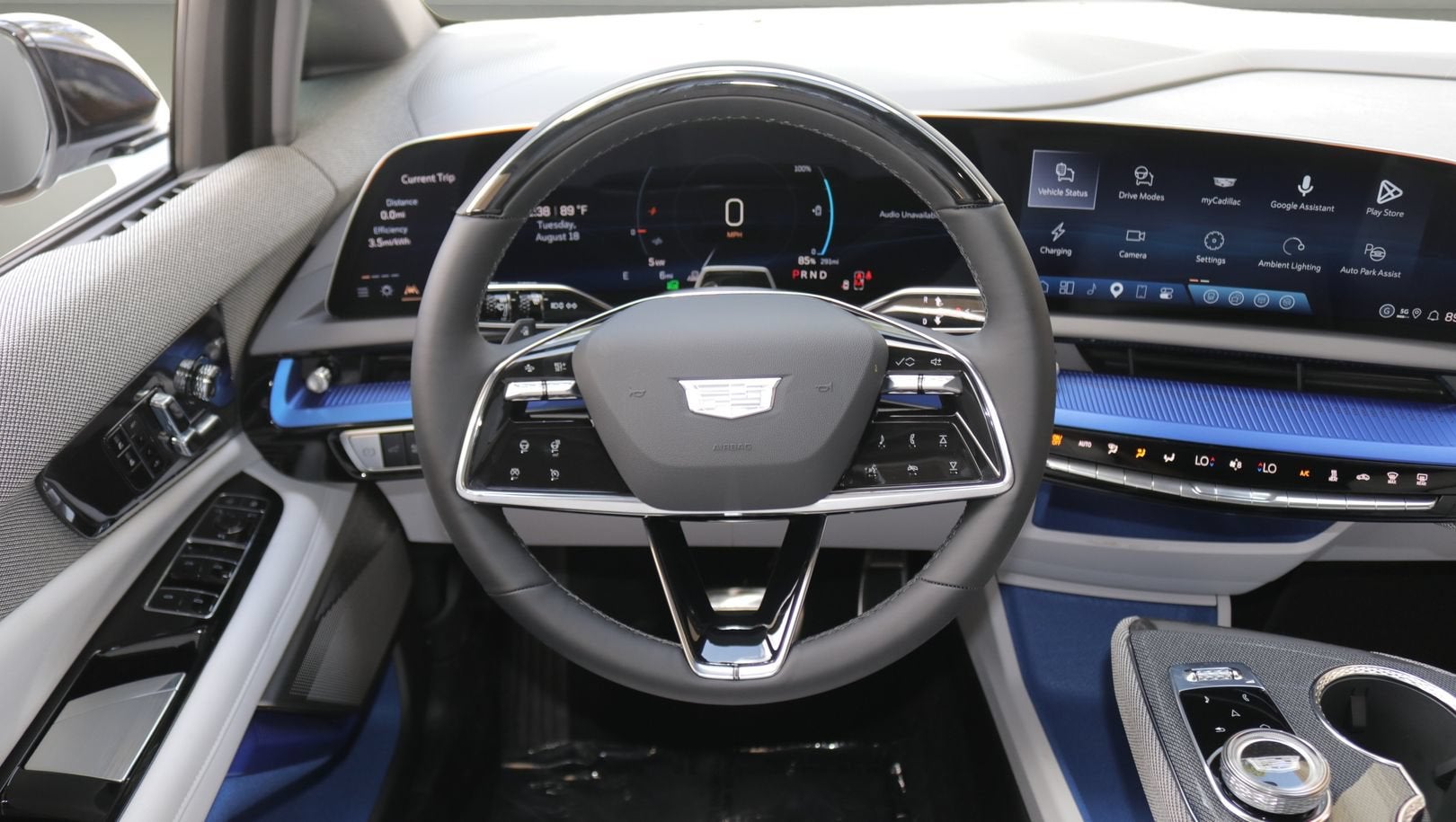 2027 Cadillac OPTIQ Luxury