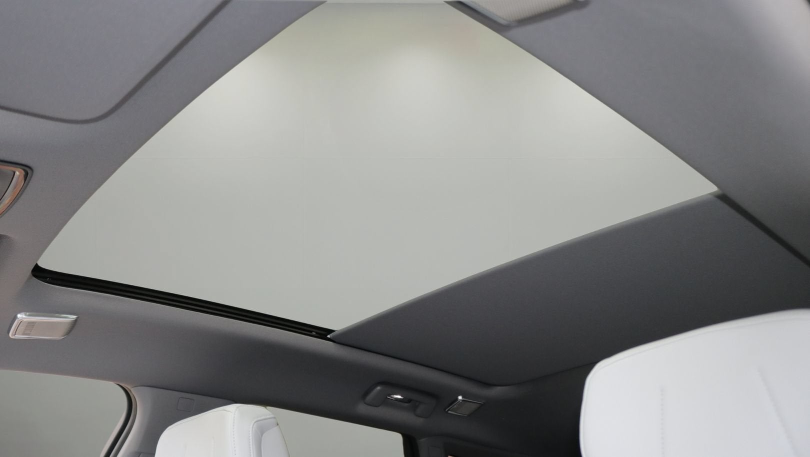 2027 Cadillac OPTIQ Luxury