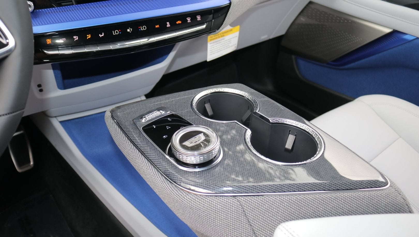 2027 Cadillac OPTIQ Luxury