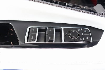 2025 Cadillac OPTIQ Luxury 1