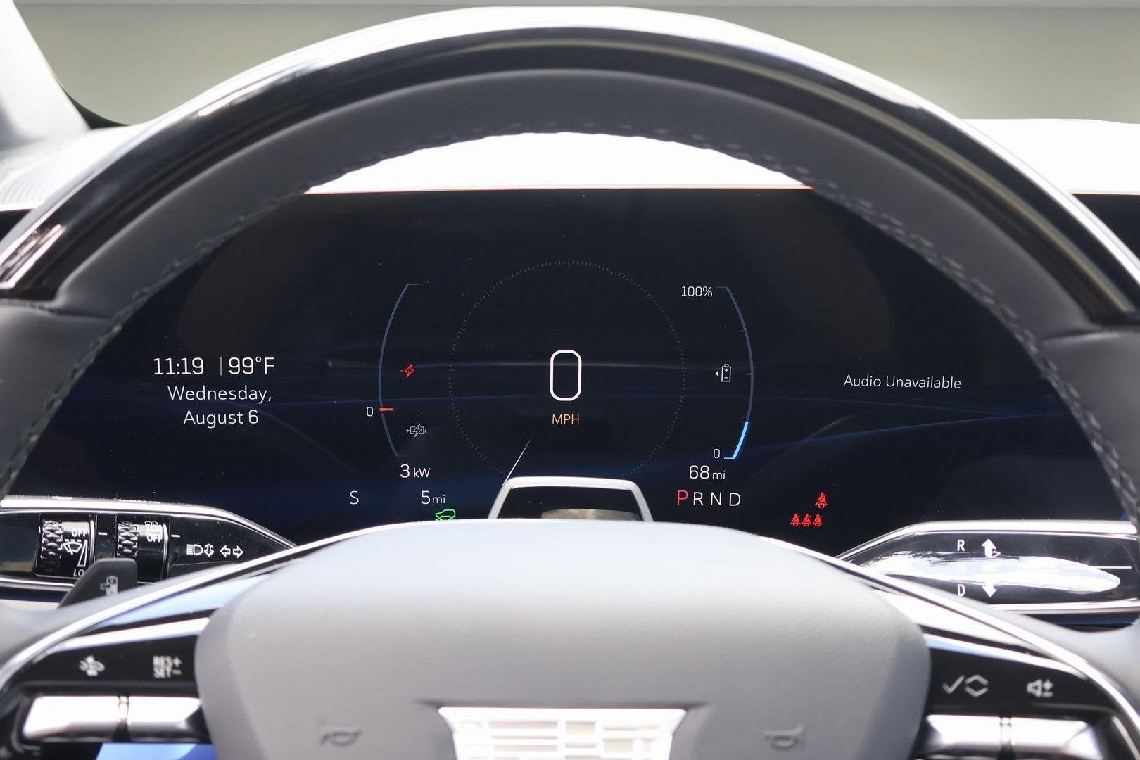 2025 Cadillac OPTIQ Luxury 1