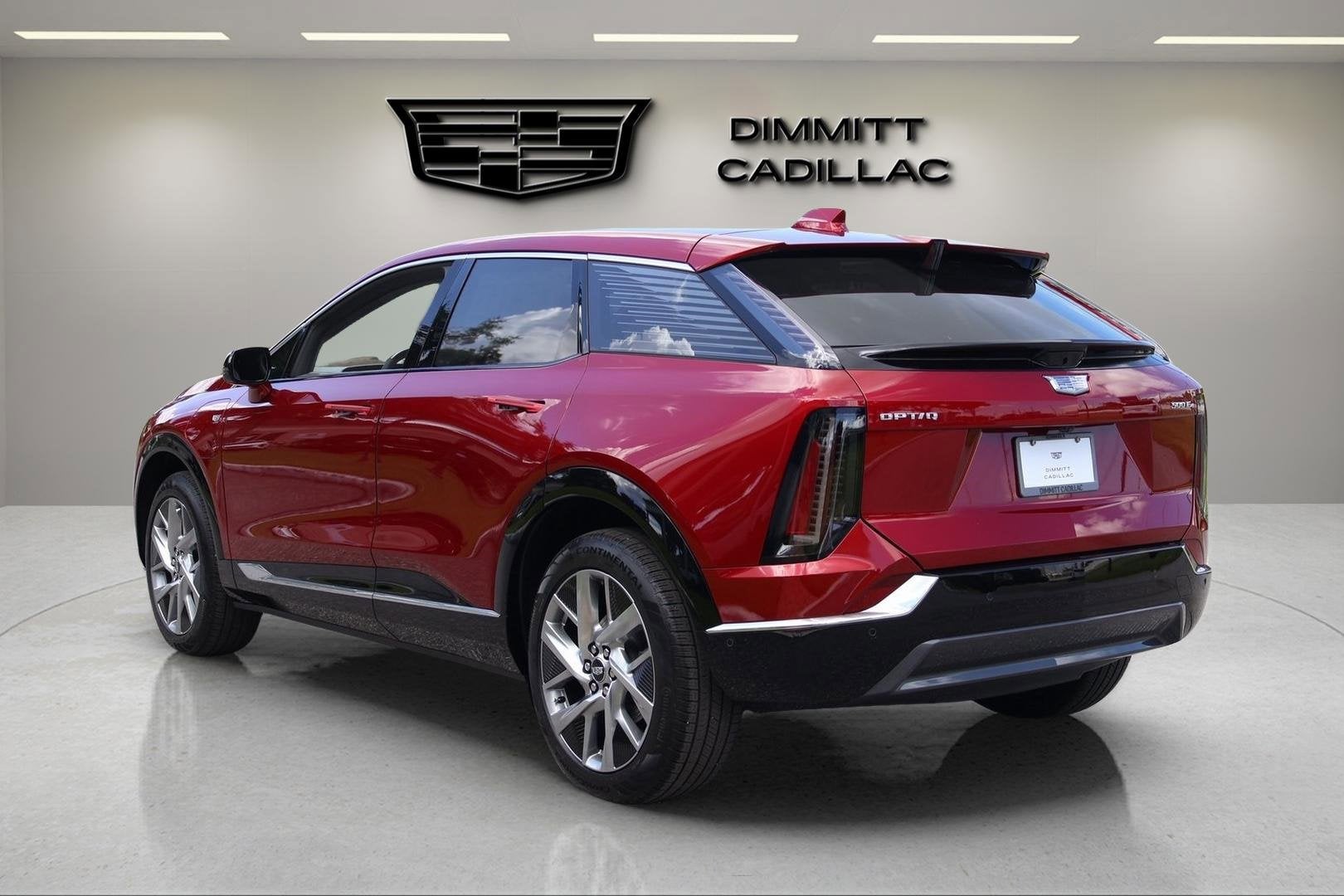 2025 Cadillac OPTIQ Luxury 1