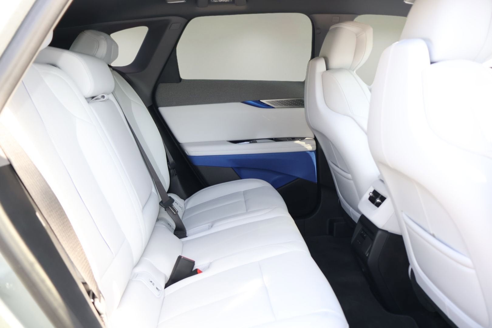 2026 Cadillac OPTIQ Premium Luxury