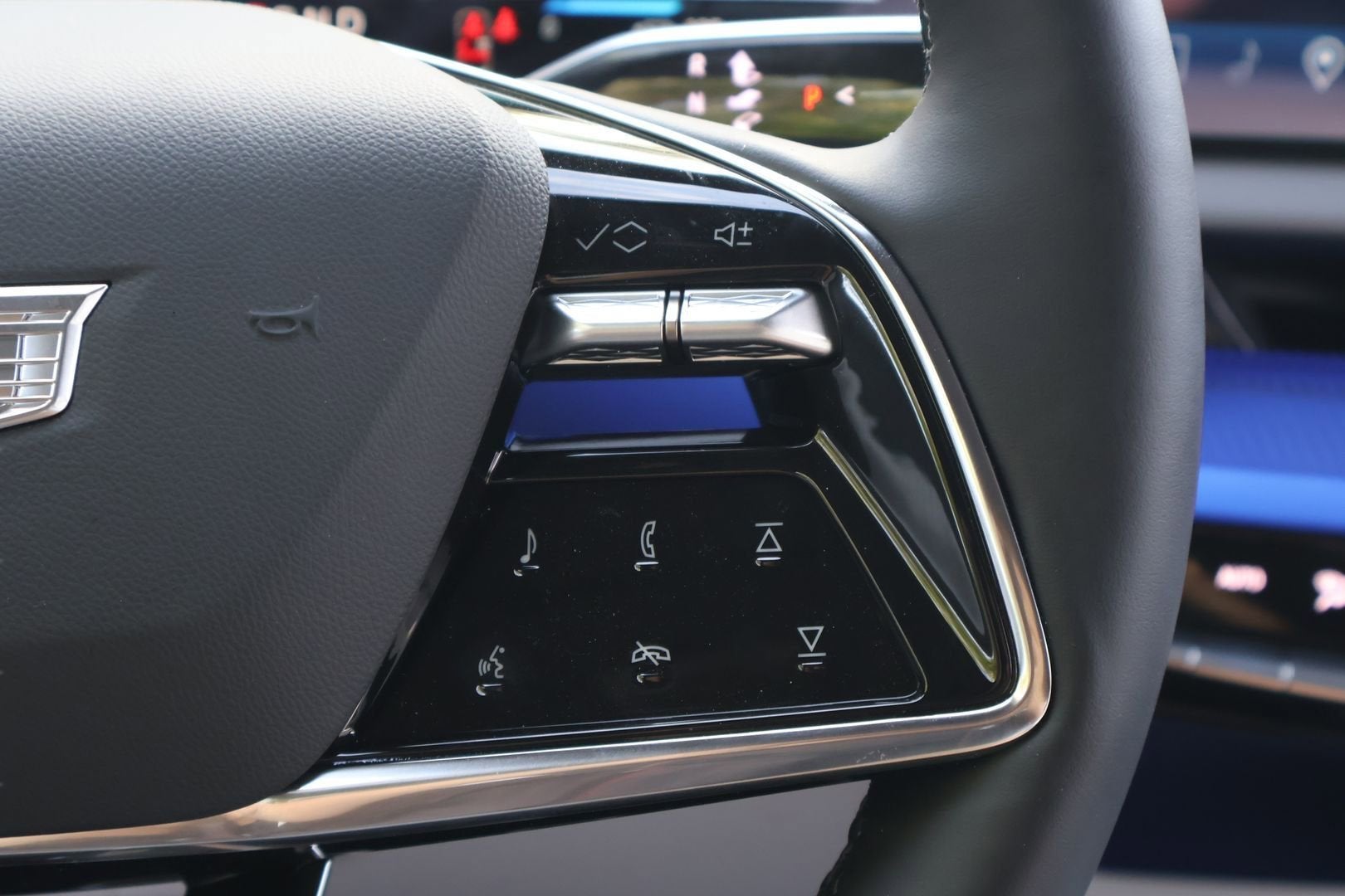 2026 Cadillac OPTIQ Premium Luxury
