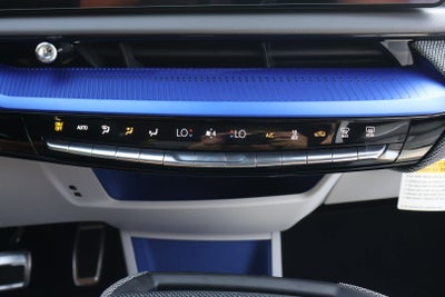 2026 Cadillac OPTIQ Premium Luxury