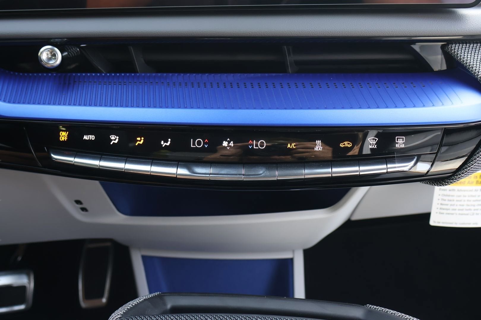 2026 Cadillac OPTIQ Premium Luxury