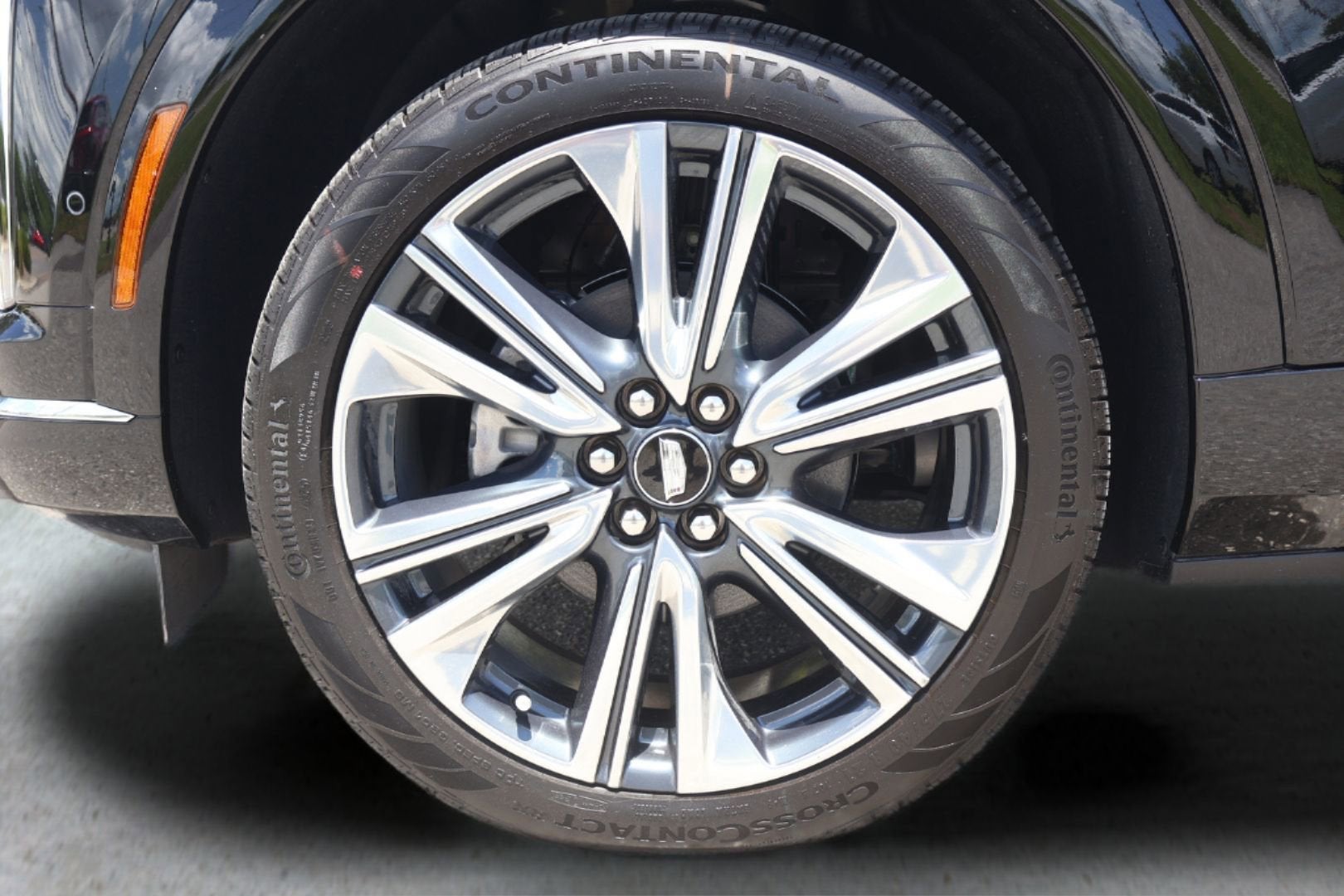 2026 Cadillac OPTIQ Premium Luxury