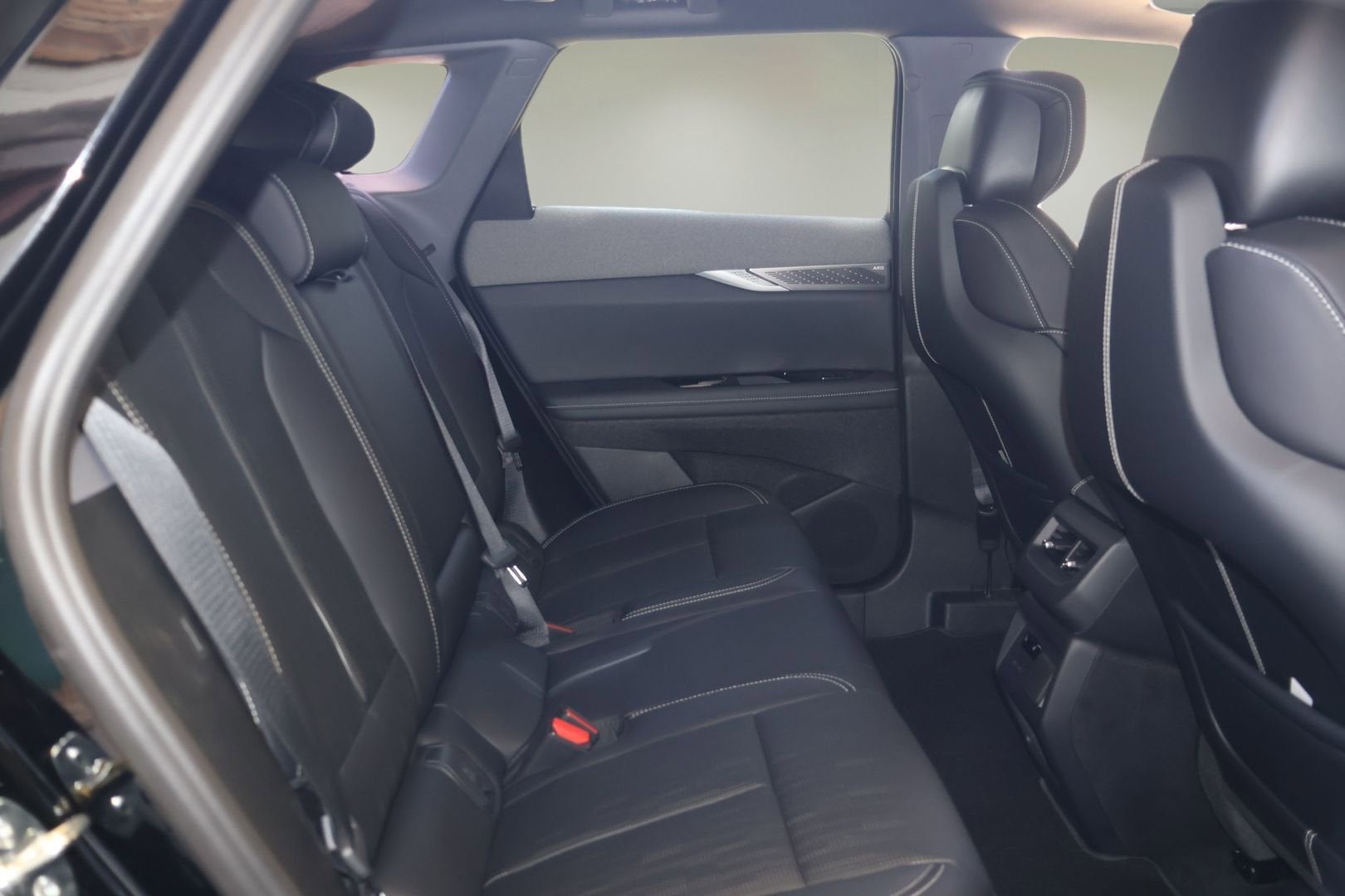2026 Cadillac OPTIQ Premium Luxury