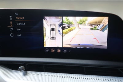 2026 Cadillac OPTIQ Premium Luxury