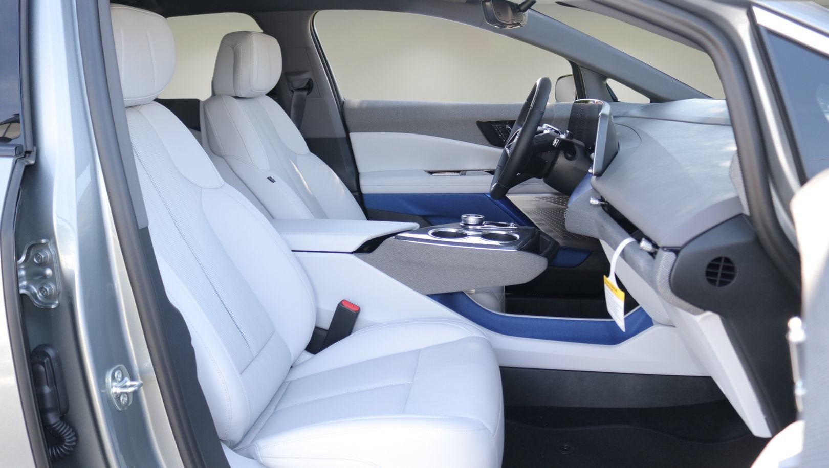 2027 Cadillac OPTIQ Premium Luxury