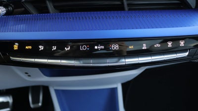 2027 Cadillac OPTIQ Premium Luxury