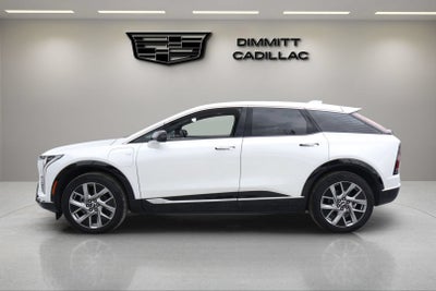 2025 Cadillac OPTIQ Luxury 2
