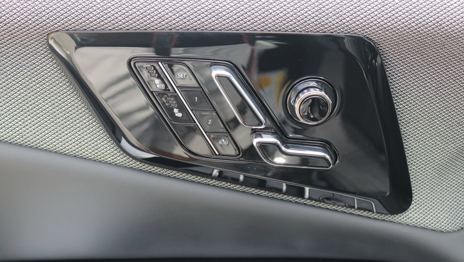 2027 Cadillac OPTIQ Sport