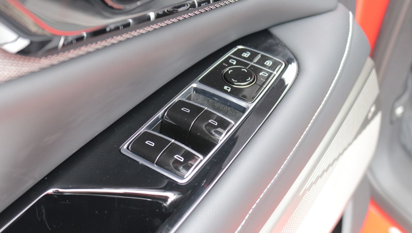 2027 Cadillac OPTIQ Sport