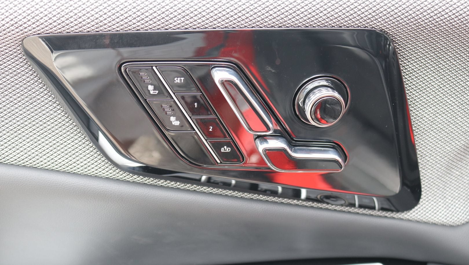 2027 Cadillac OPTIQ Sport