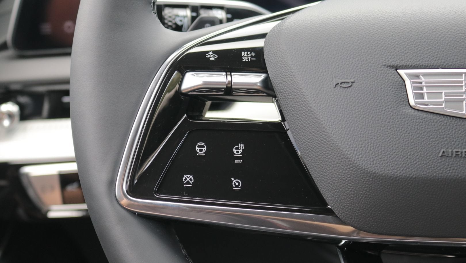2027 Cadillac OPTIQ Sport