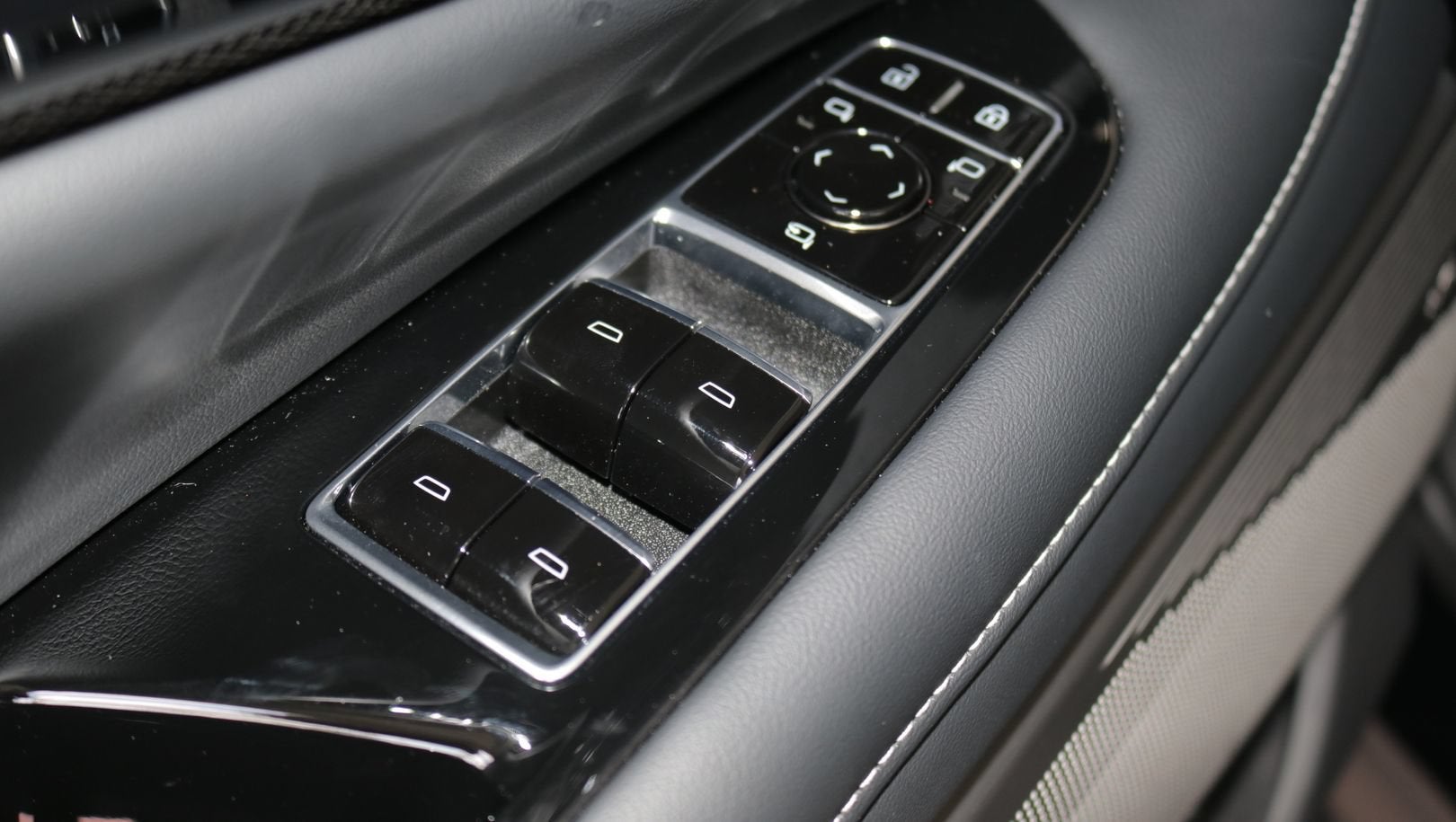 2027 Cadillac OPTIQ Sport