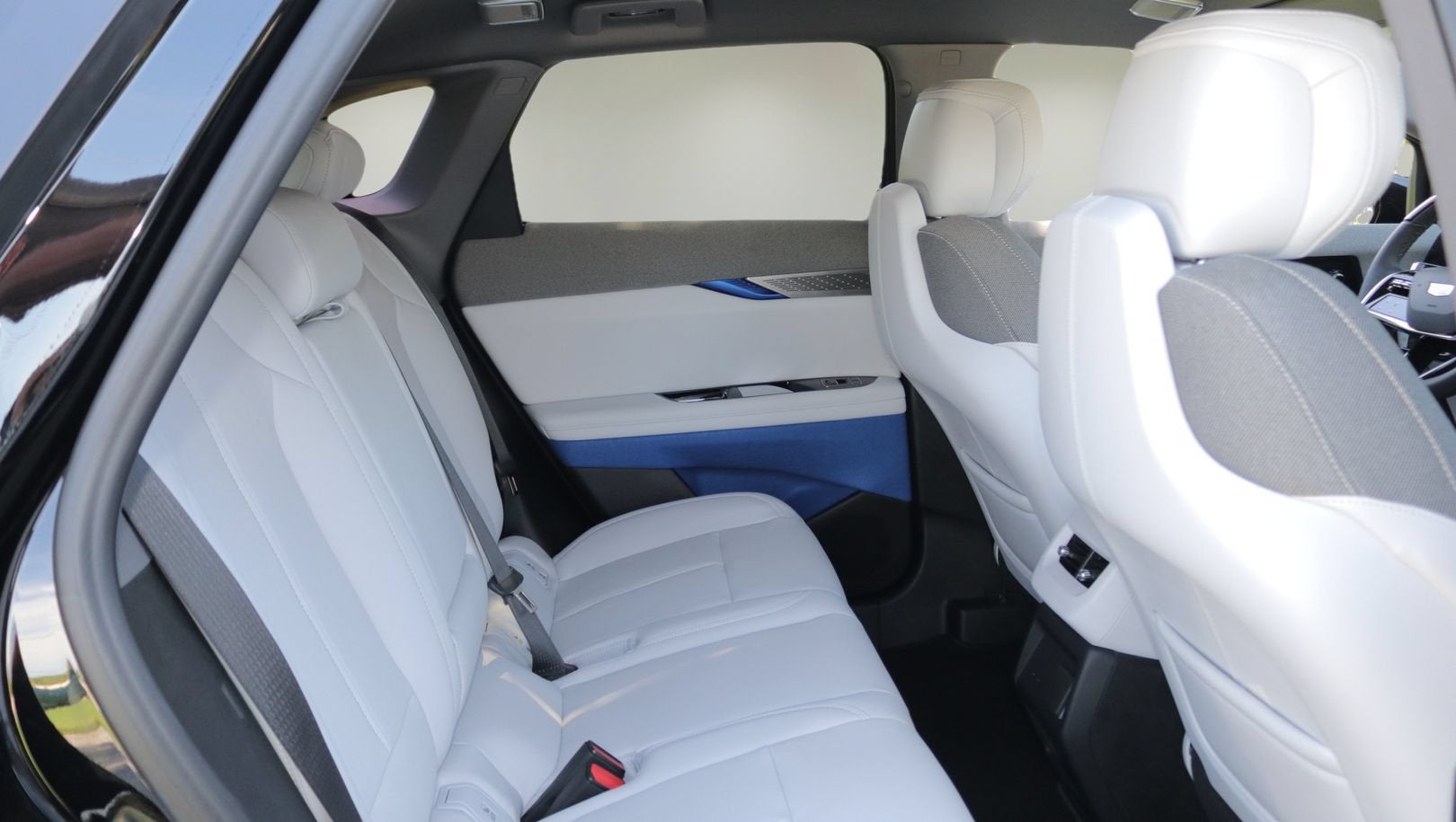 2027 Cadillac OPTIQ Sport
