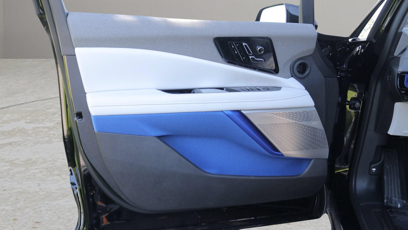 2027 Cadillac OPTIQ Sport