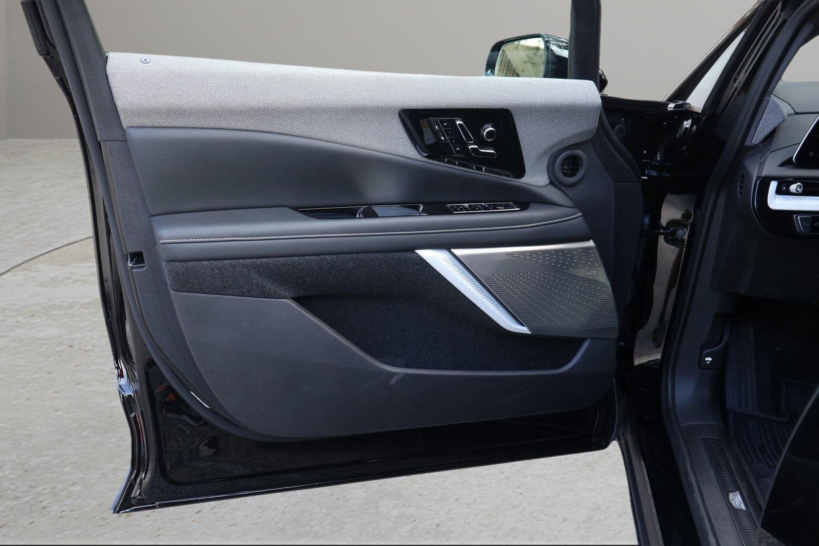 2025 Cadillac OPTIQ Sport 1