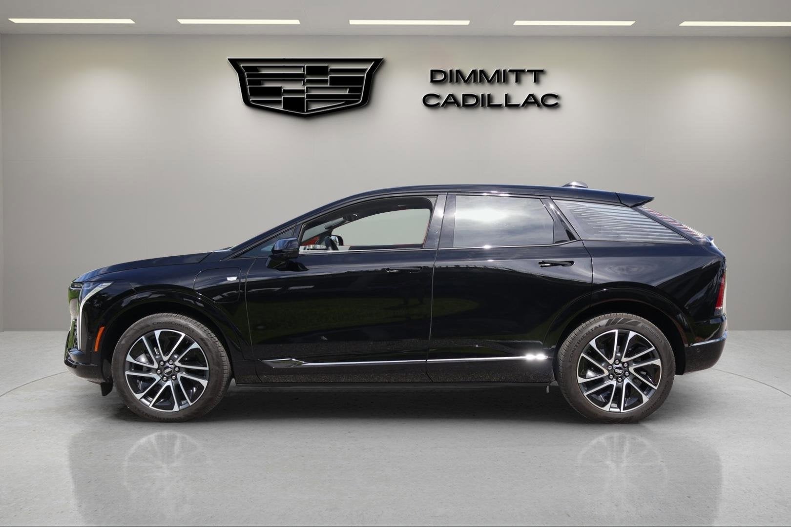 2025 Cadillac OPTIQ Sport 1