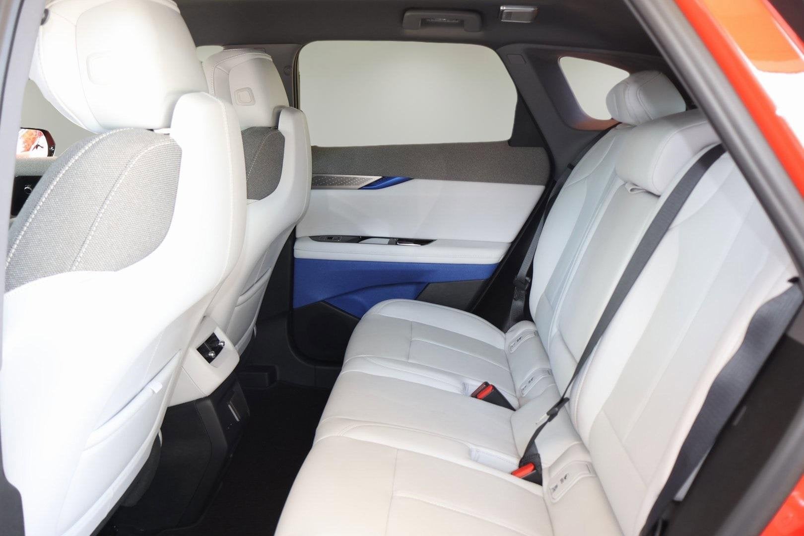 2025 Cadillac OPTIQ Sport 1