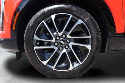 2025 Cadillac OPTIQ Sport 1