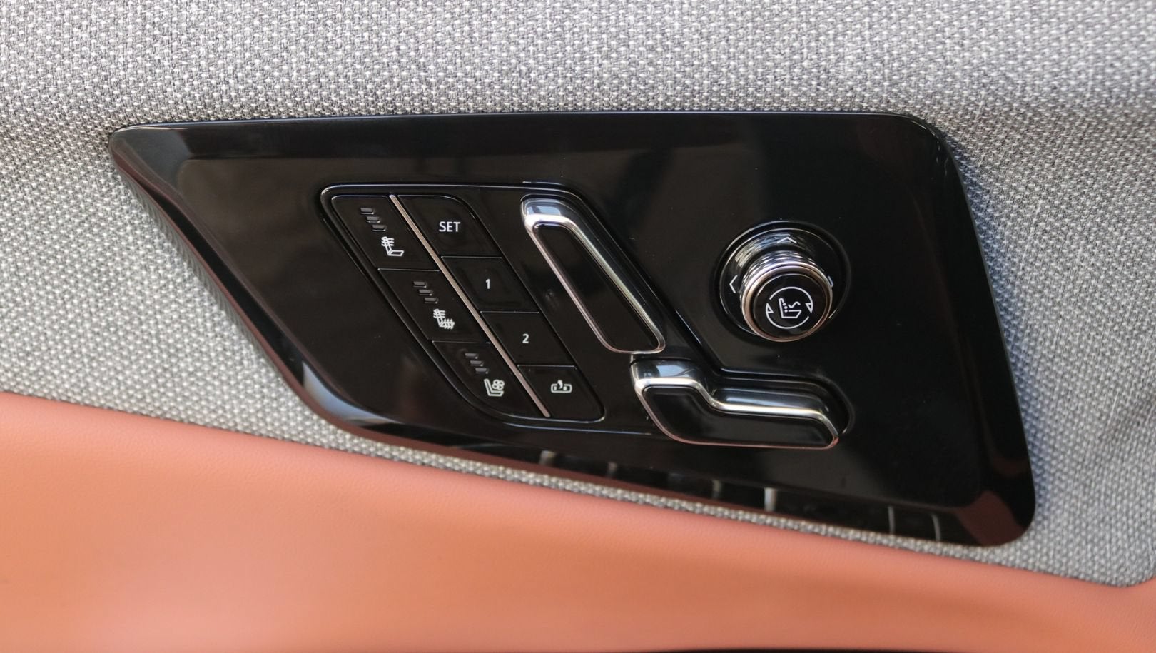 2027 Cadillac OPTIQ Premium Sport