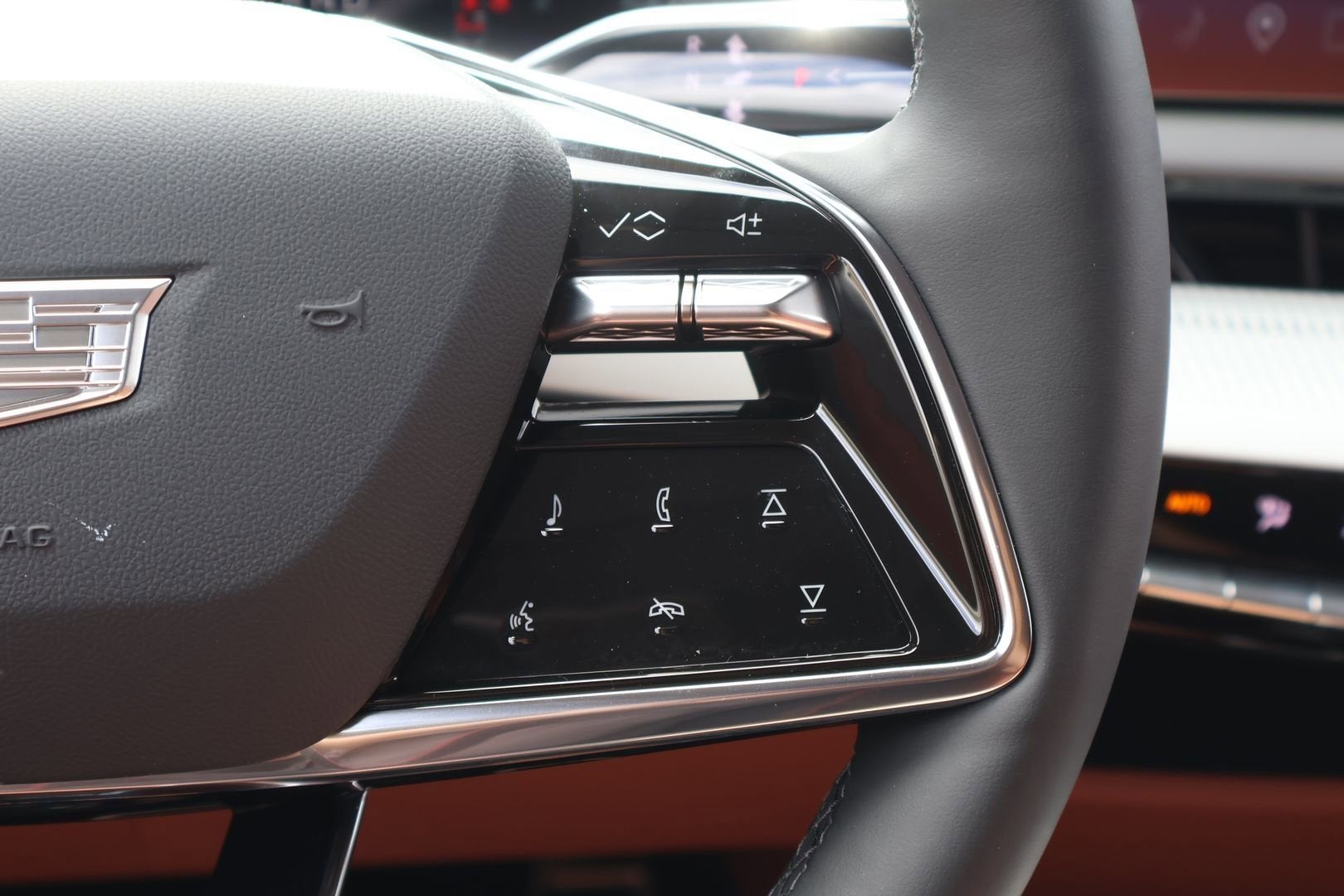 2026 Cadillac OPTIQ Premium Sport