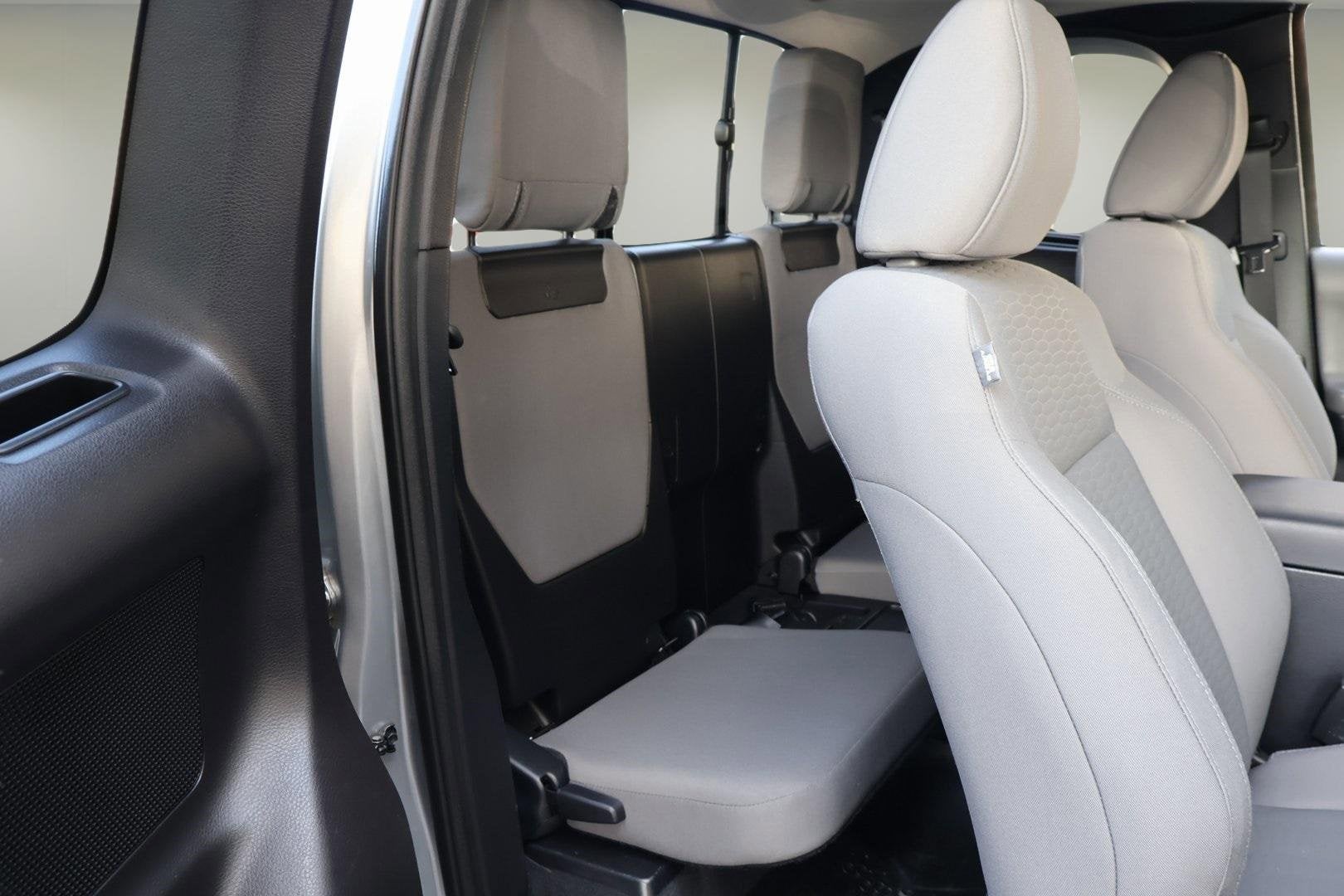 2018 Toyota Tacoma SR