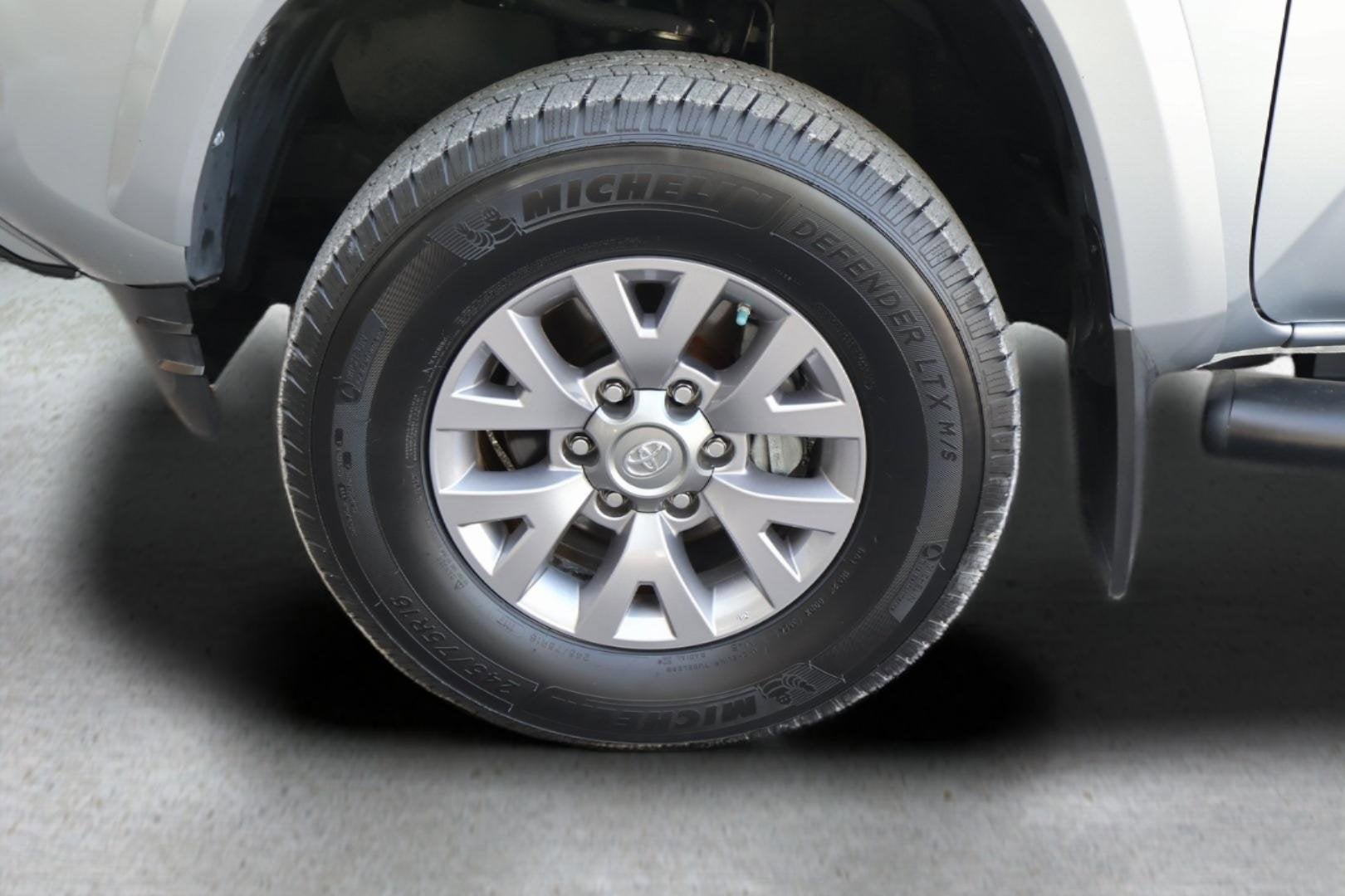 2018 Toyota Tacoma SR