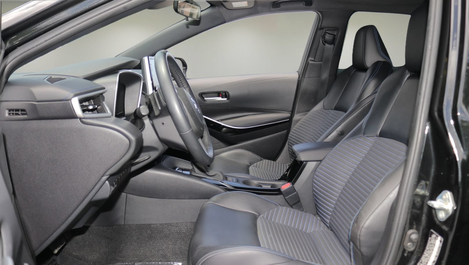 2020 Toyota Corolla XSE