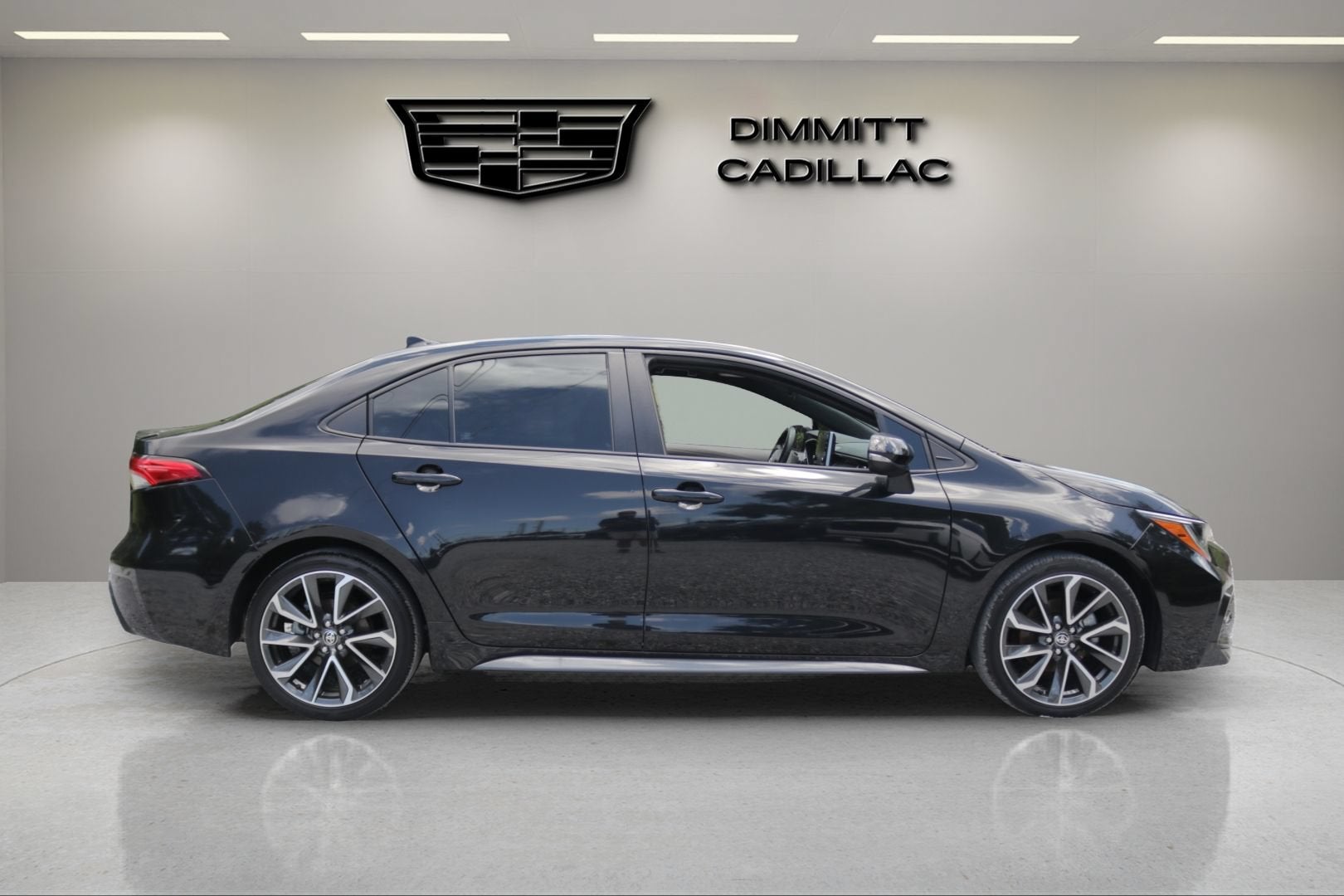 2020 Toyota Corolla XSE