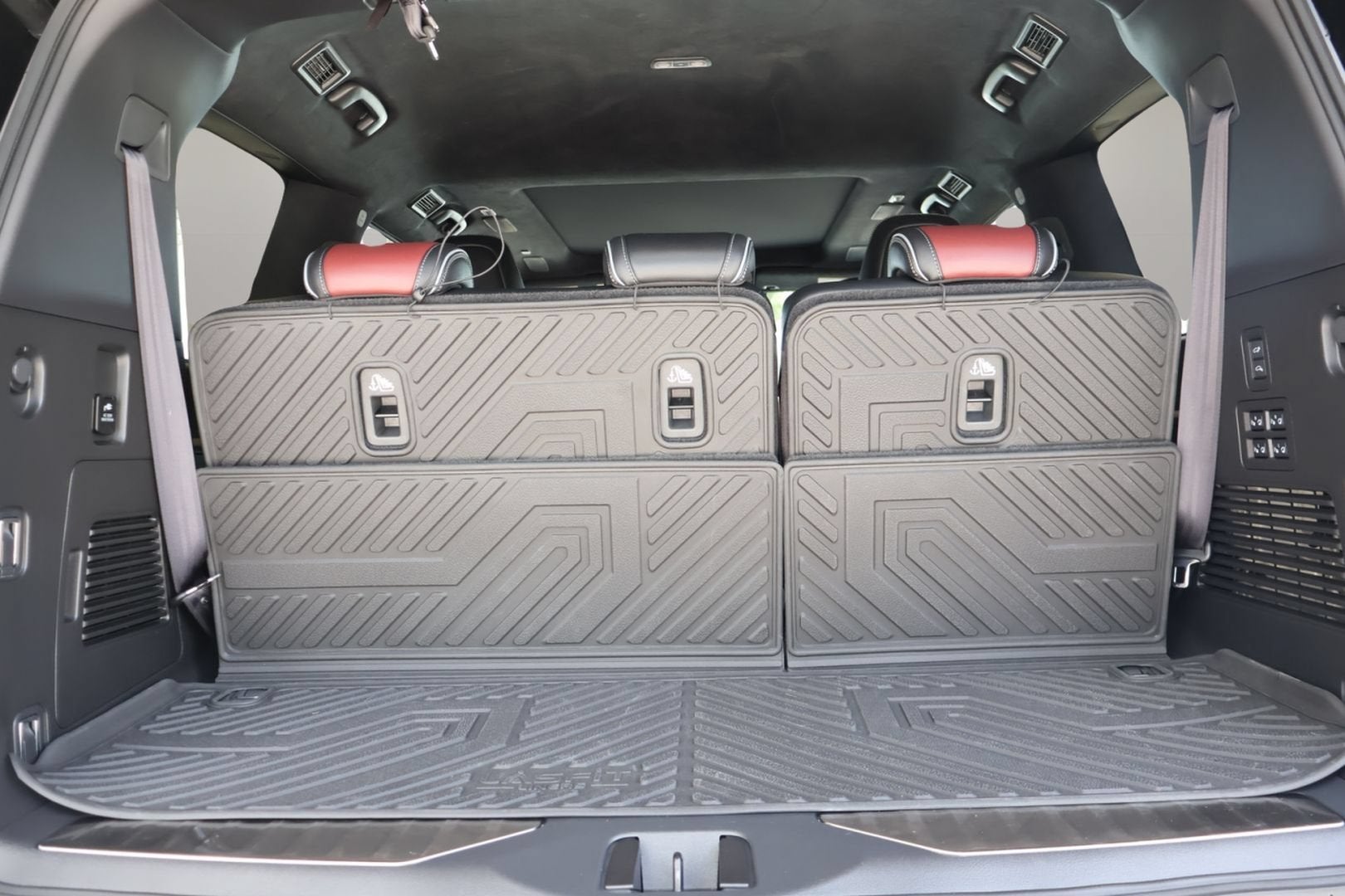 2025 INFINITI QX80 AUTOGRAPH